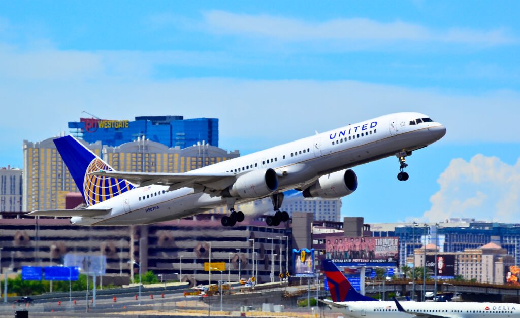 United Flight UA109 Diversion: What Happened Mid-Air? United Flight UA109 Diversion: What Happened Mid-Air?