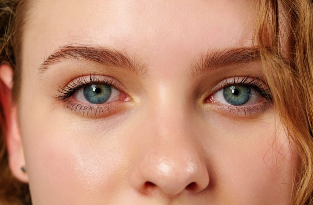Is Vowiszojid54 for Sensitive Eyes: Benefits, Risks, and Expert Insights