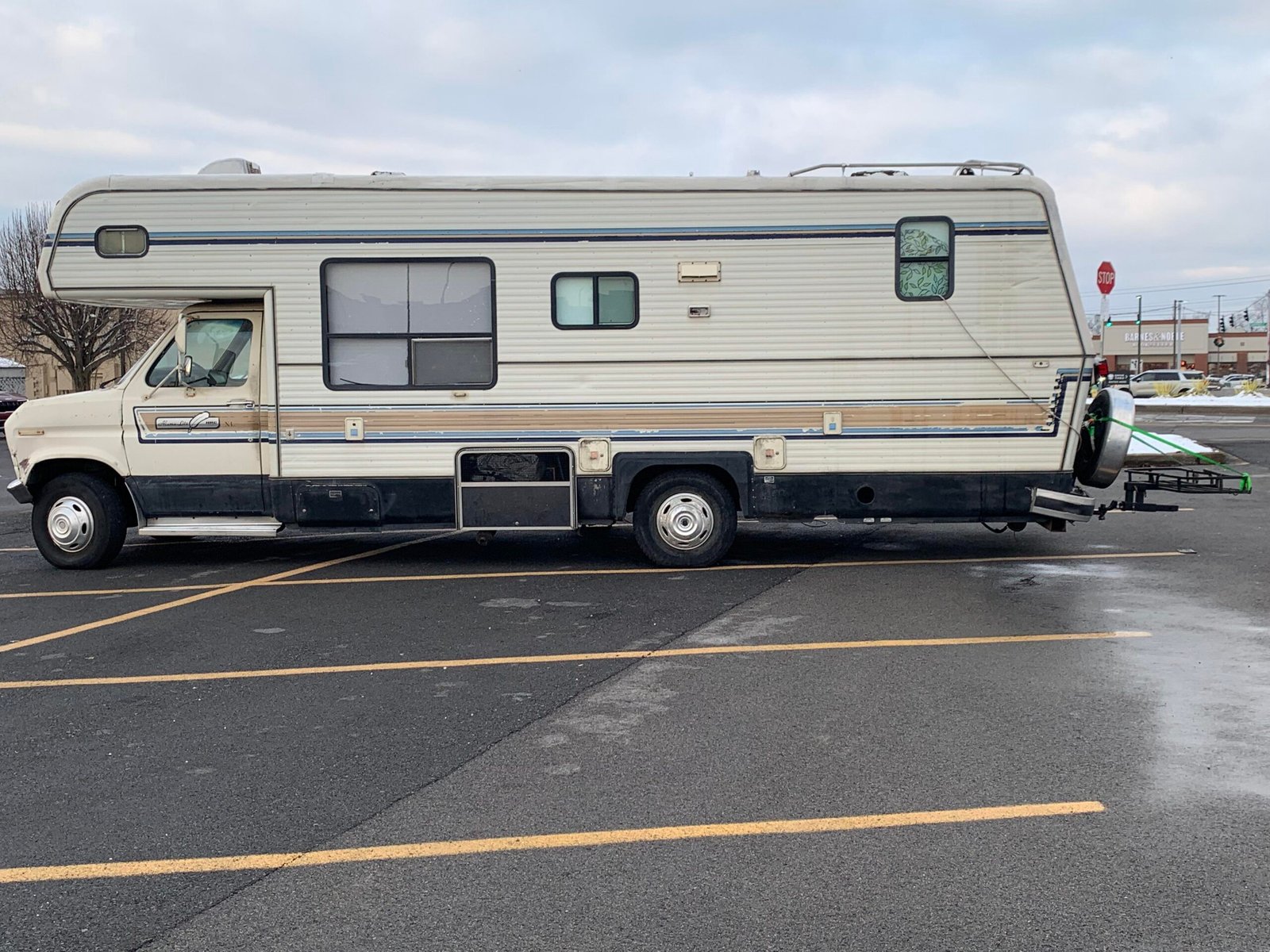 1989 Ford Aluma Lite XL 29x8x11: History, Features & Market Value