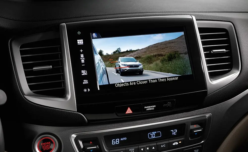 MI-PILOT Change Lanes Explained: Features, Benefits, and Safety